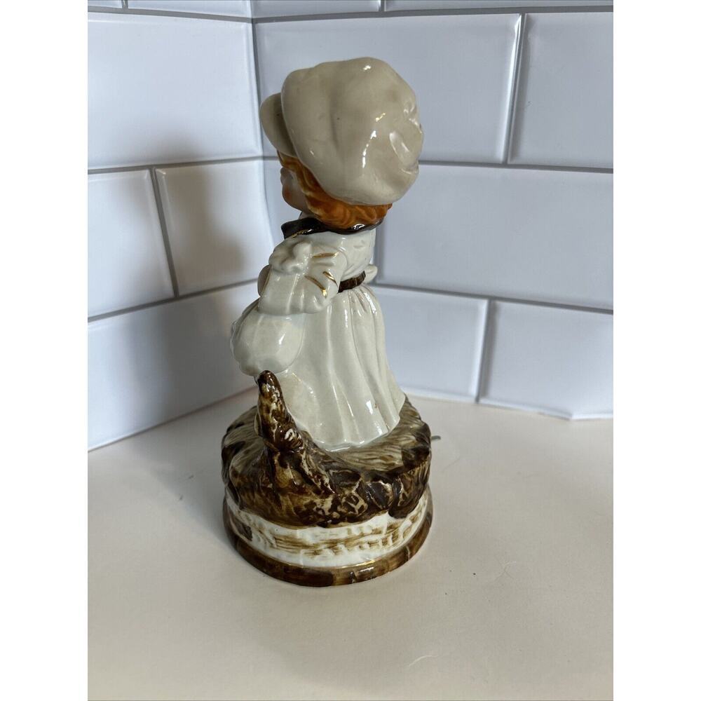 Vintage music box With Little Boy And Duck - The Way We Were - Picture 4 of 9